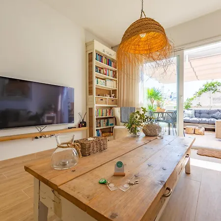 Terrace, Pool, Near & Office